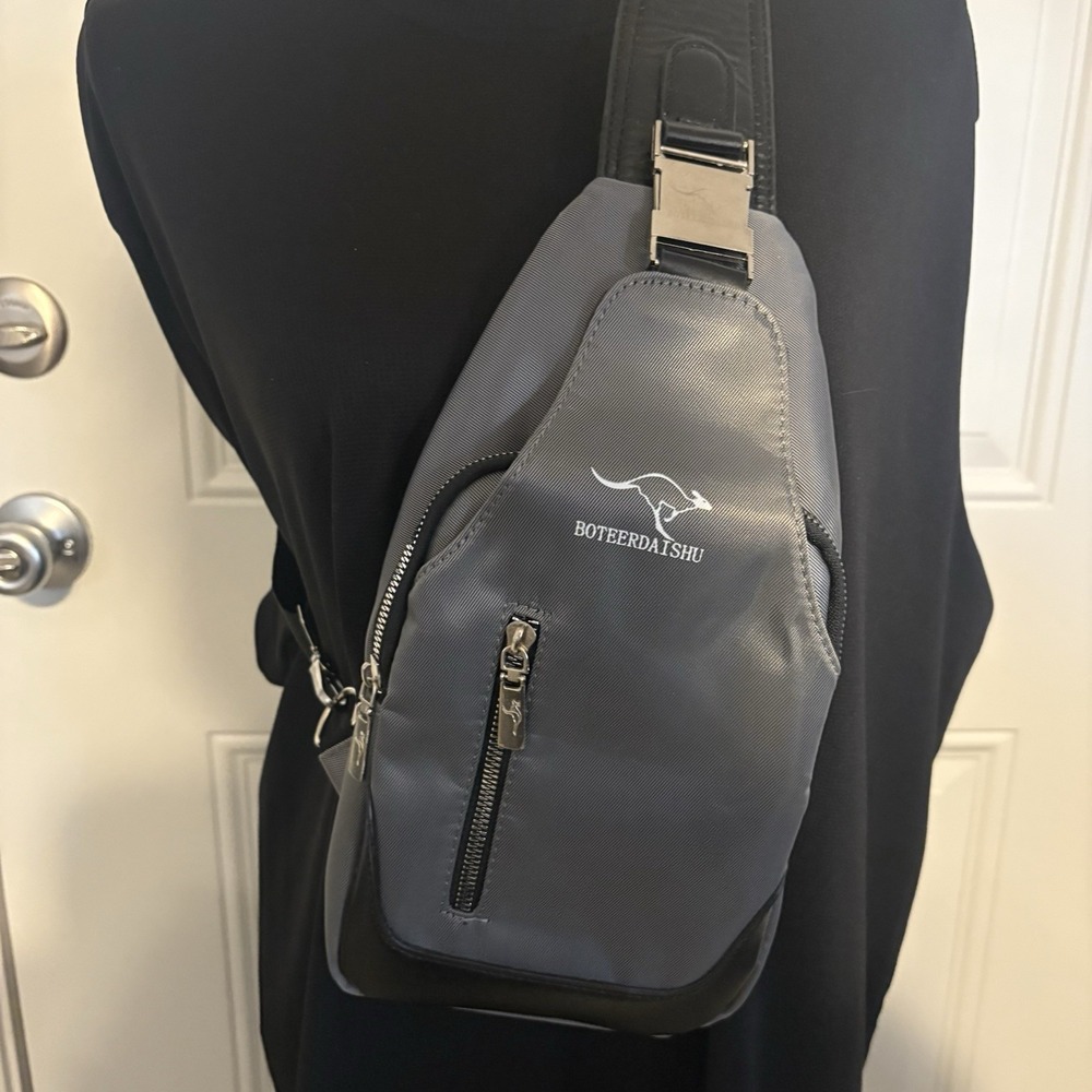Boteerdaishu Kangaroo Chest Bag Oxford Cloth Crossbody Bag for Men